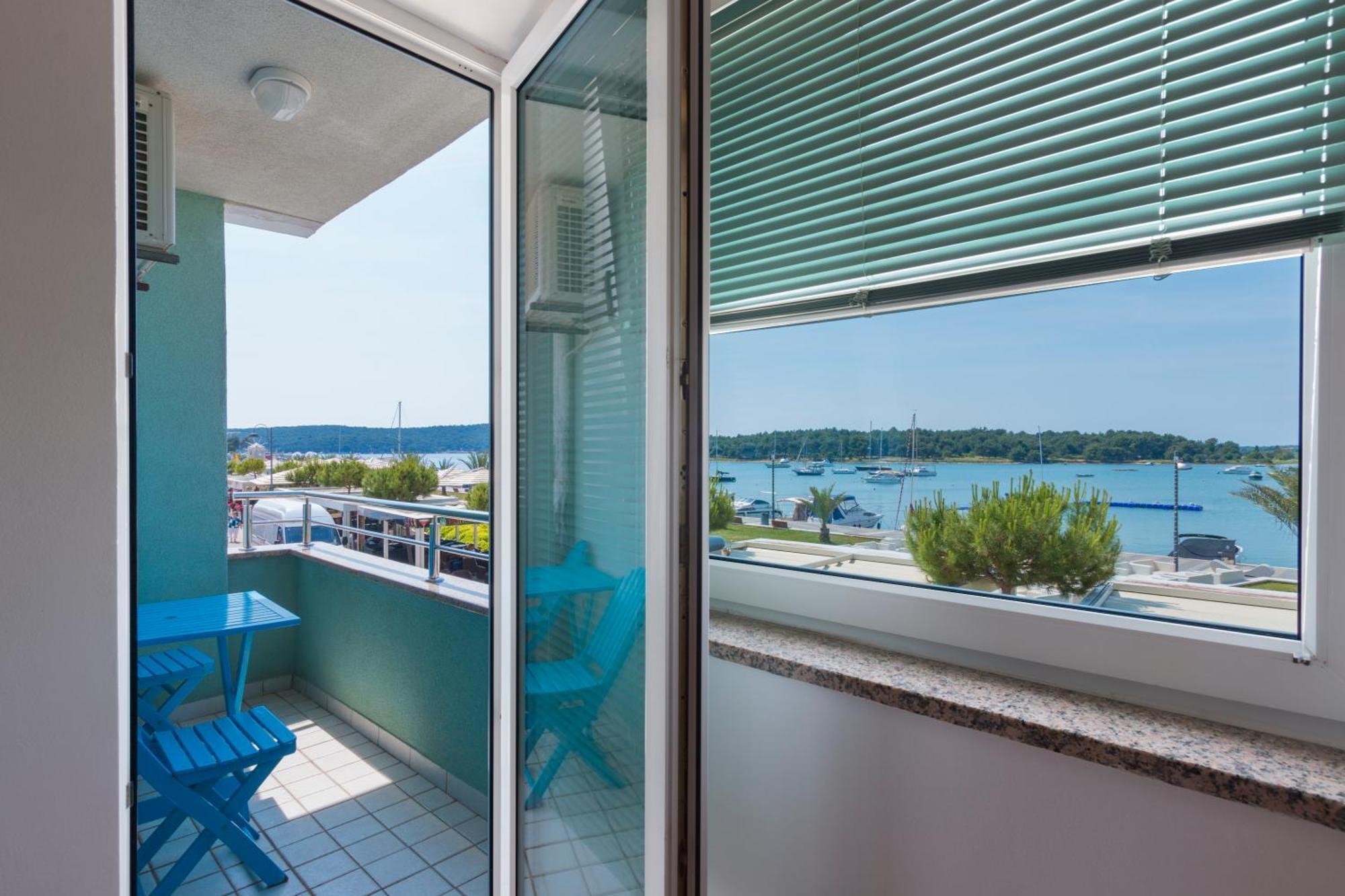 Apartments Riva Медулин Екстер'єр фото